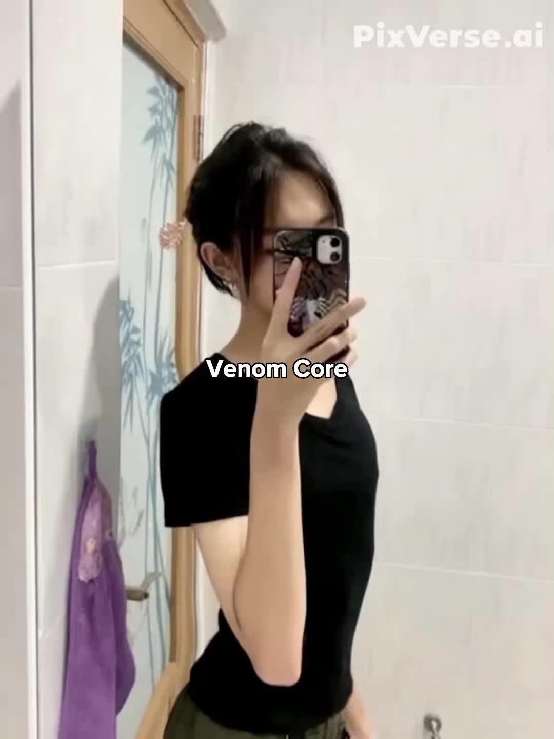 @𝐇
