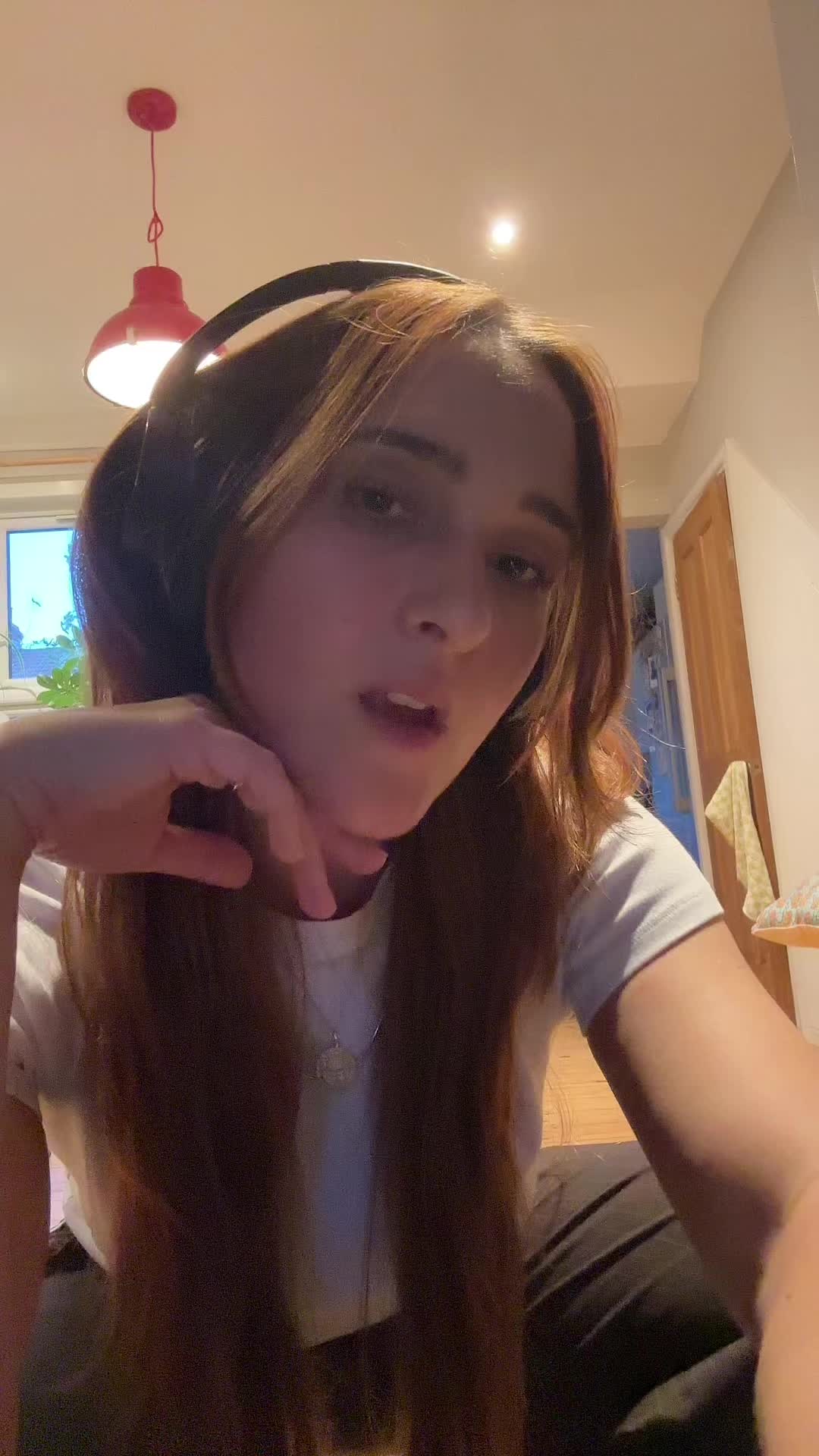 @Honeylongplace