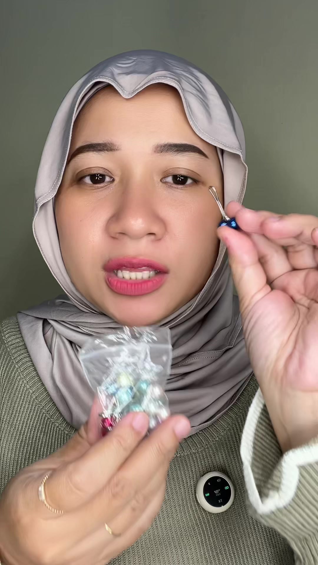@Anis Yunia Akbar (AYA)