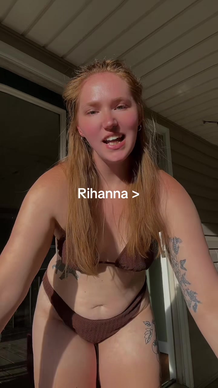 @Selenaaaa