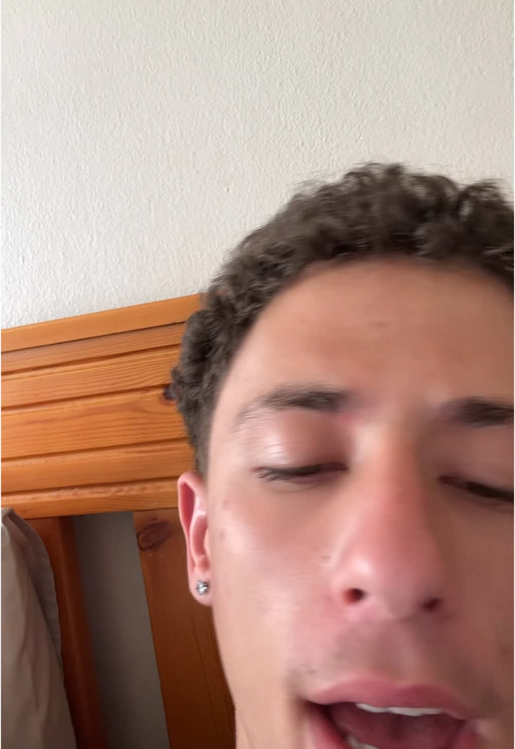 @d1zzyjay_