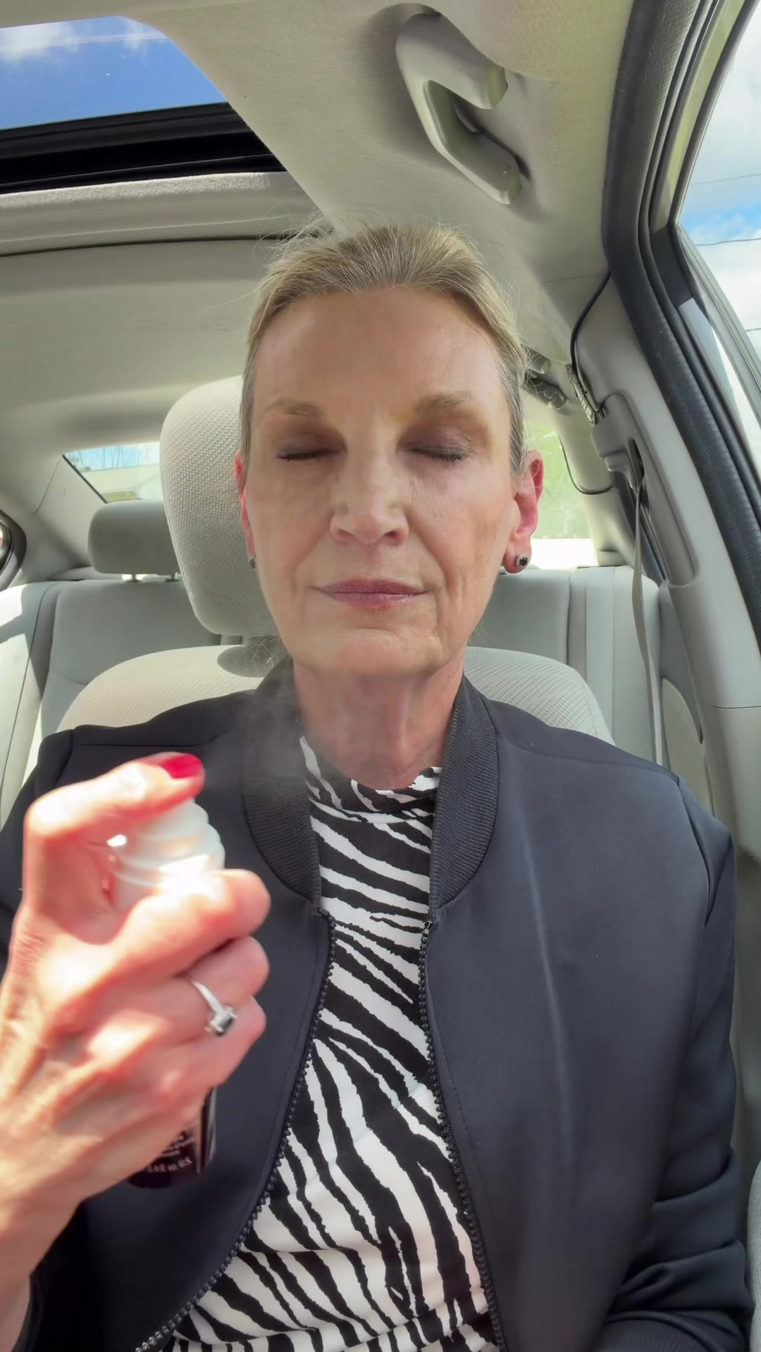 @Linda Montavon | Beauty 50+