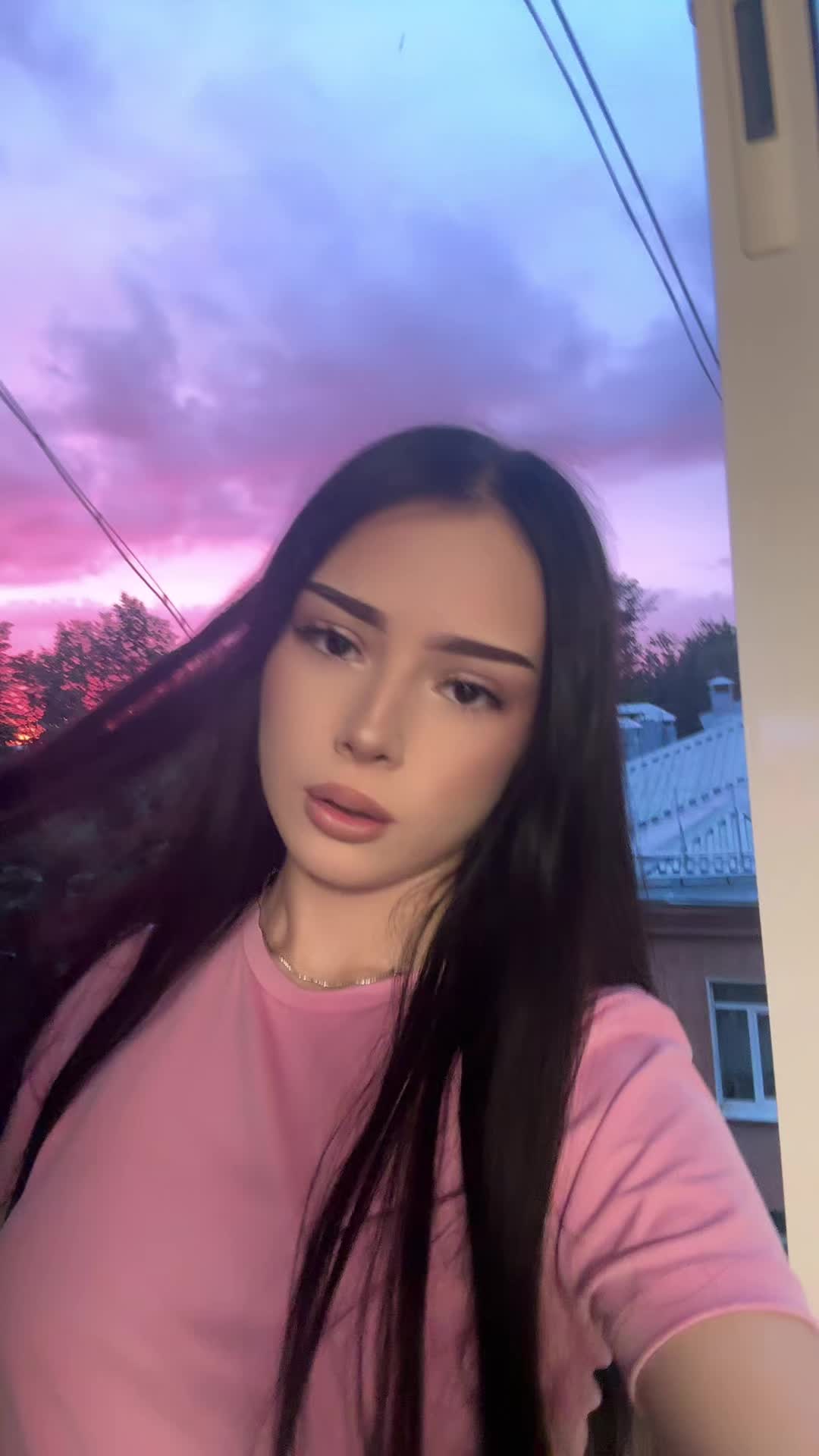 @luvrrqq