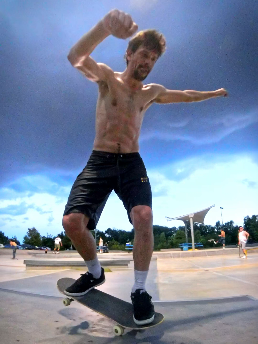 @Jason / skateboarding