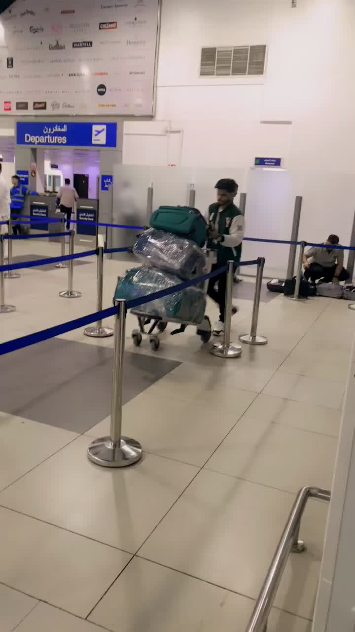 @Nomi Raja 🇵🇰