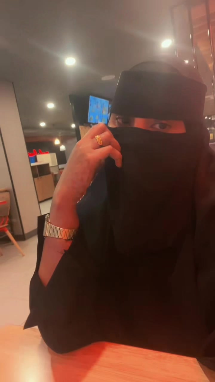 @بشري ملكة الحجاب 🧕👑