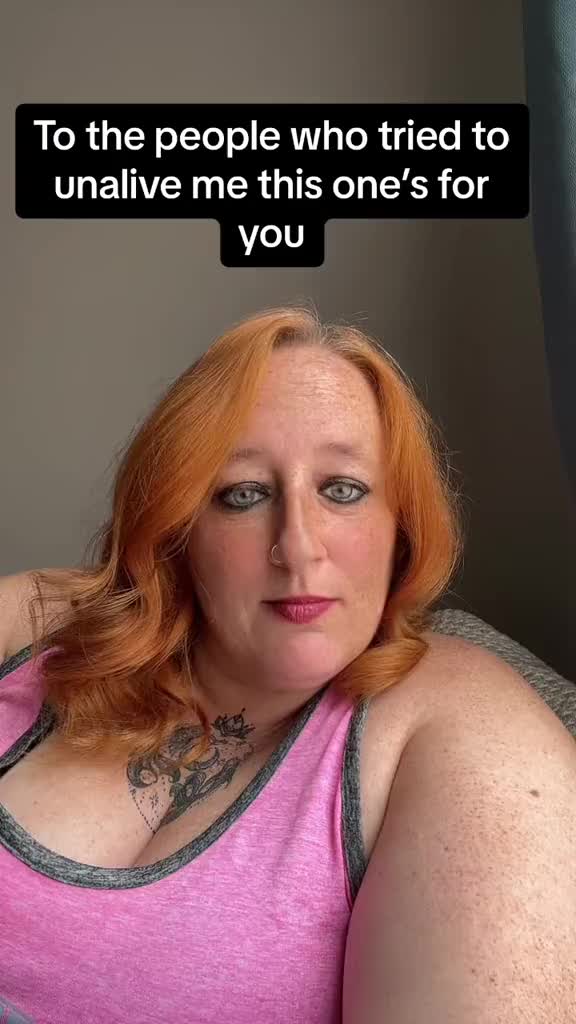 @🧡🤍🩷 just a lesbian🧡🤍🩷