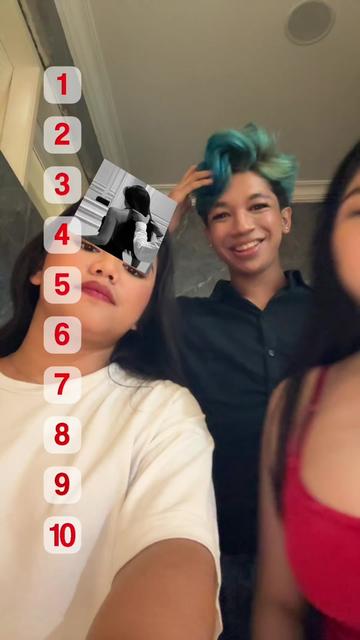 @wassuprachel 👀