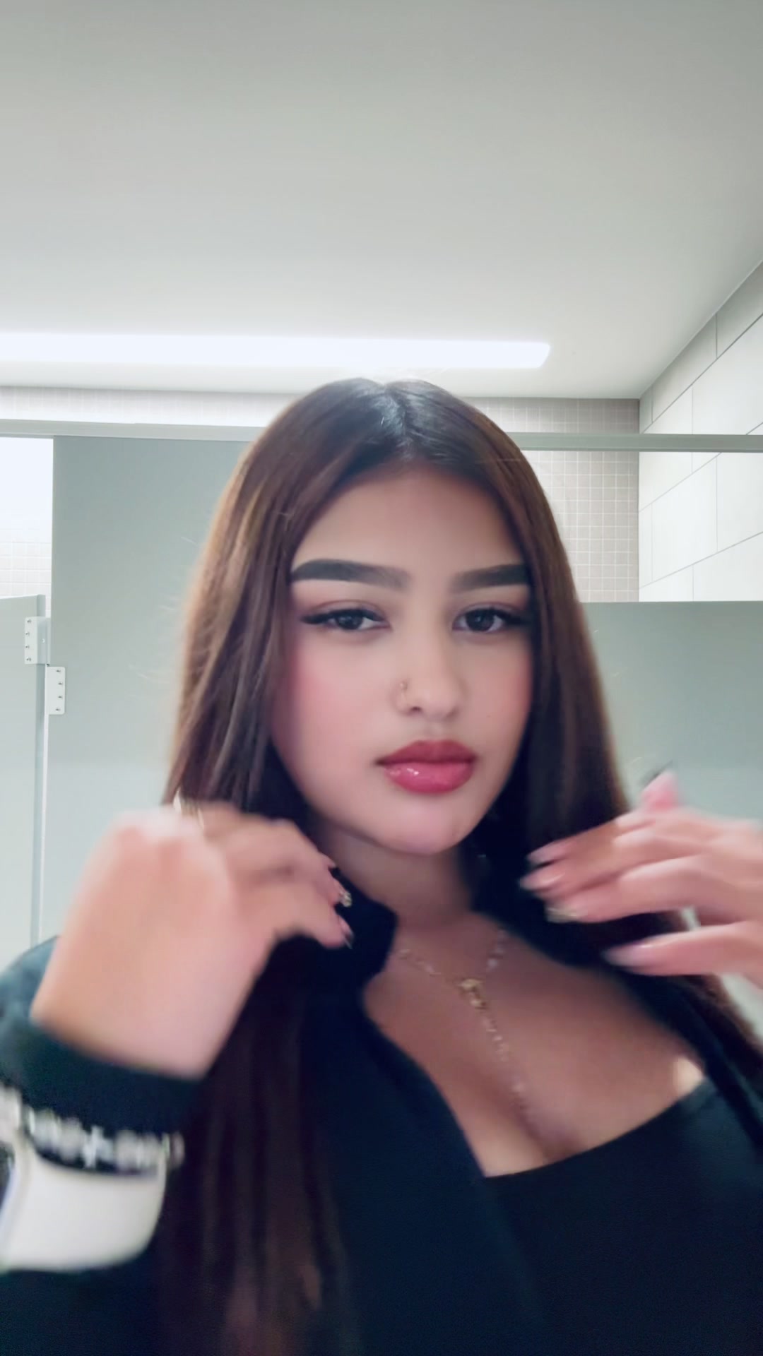 @$𝒪ℱ𝒴
