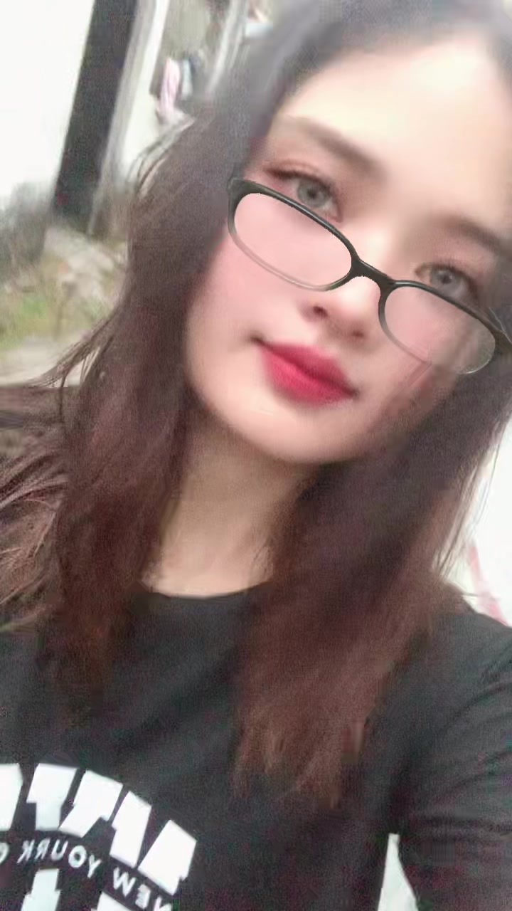 @𝓢𝓜𝓘𝓛𝓘𝓝𝓖😻