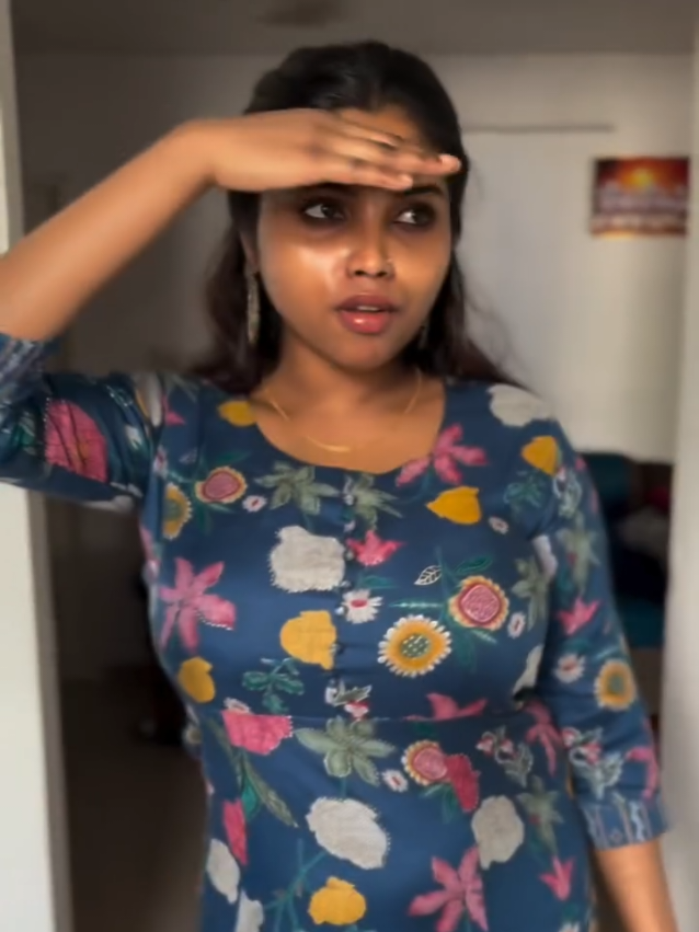 @Elakkiyaa