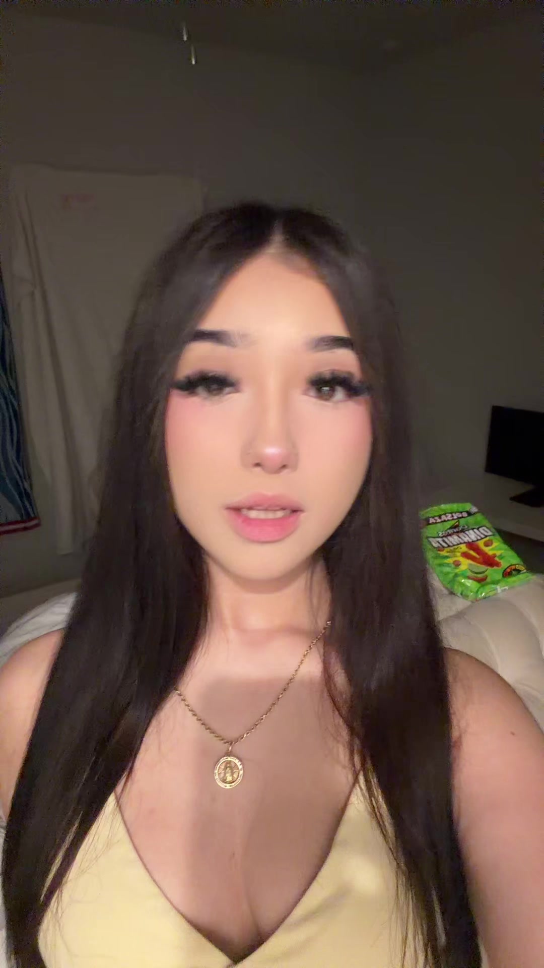 @Yoly