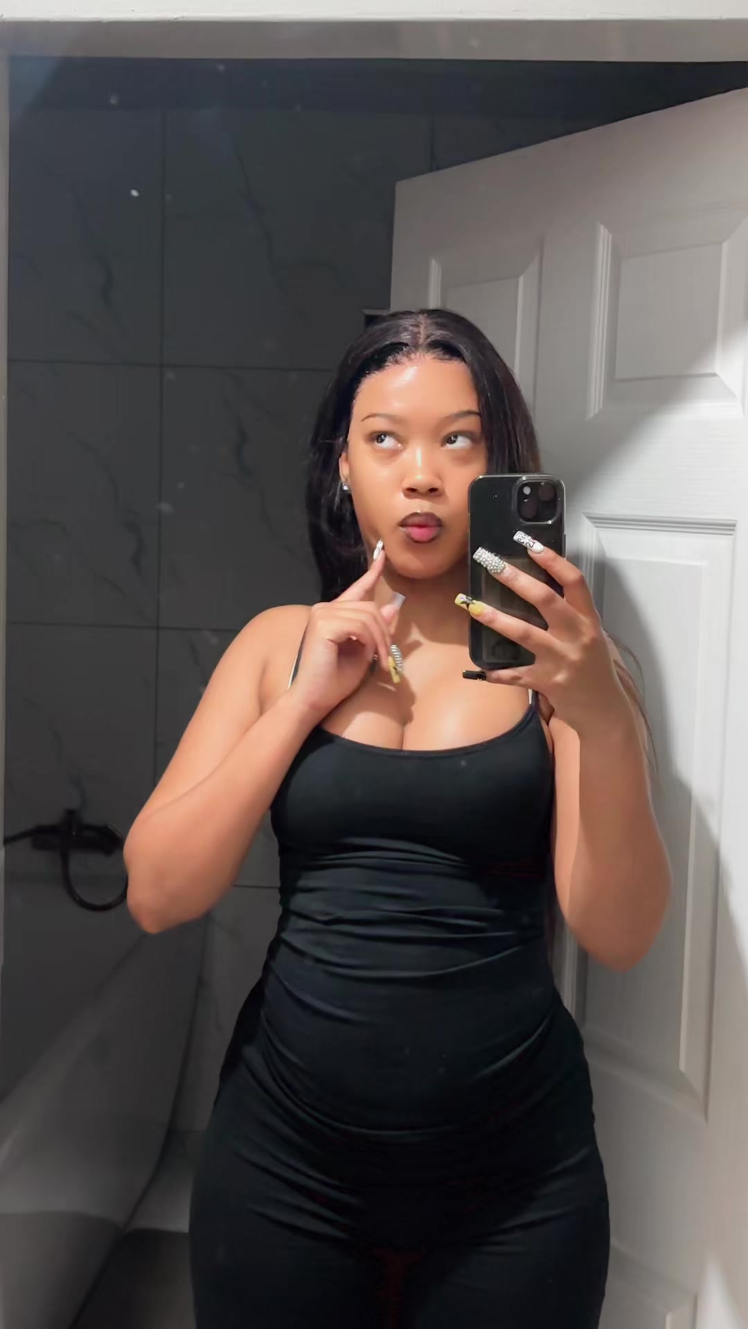 @Oratiloex2