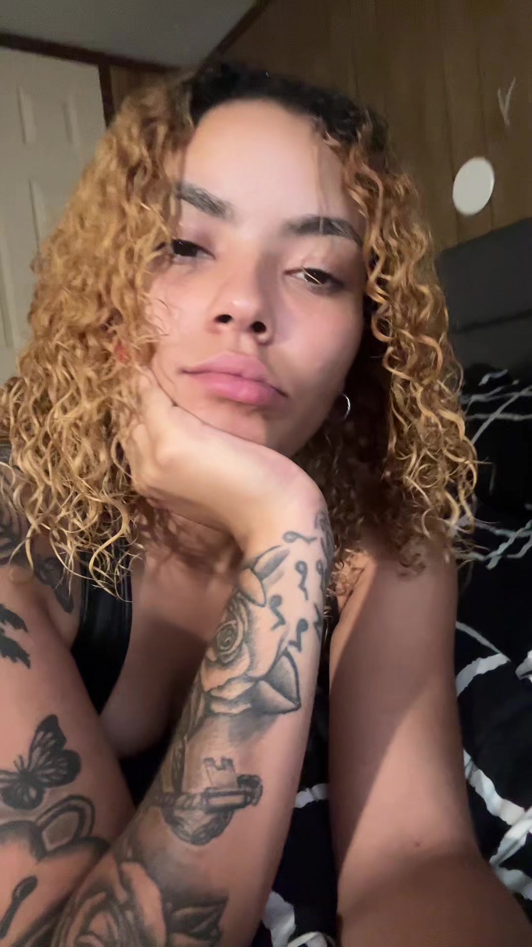@spontaneousgal01