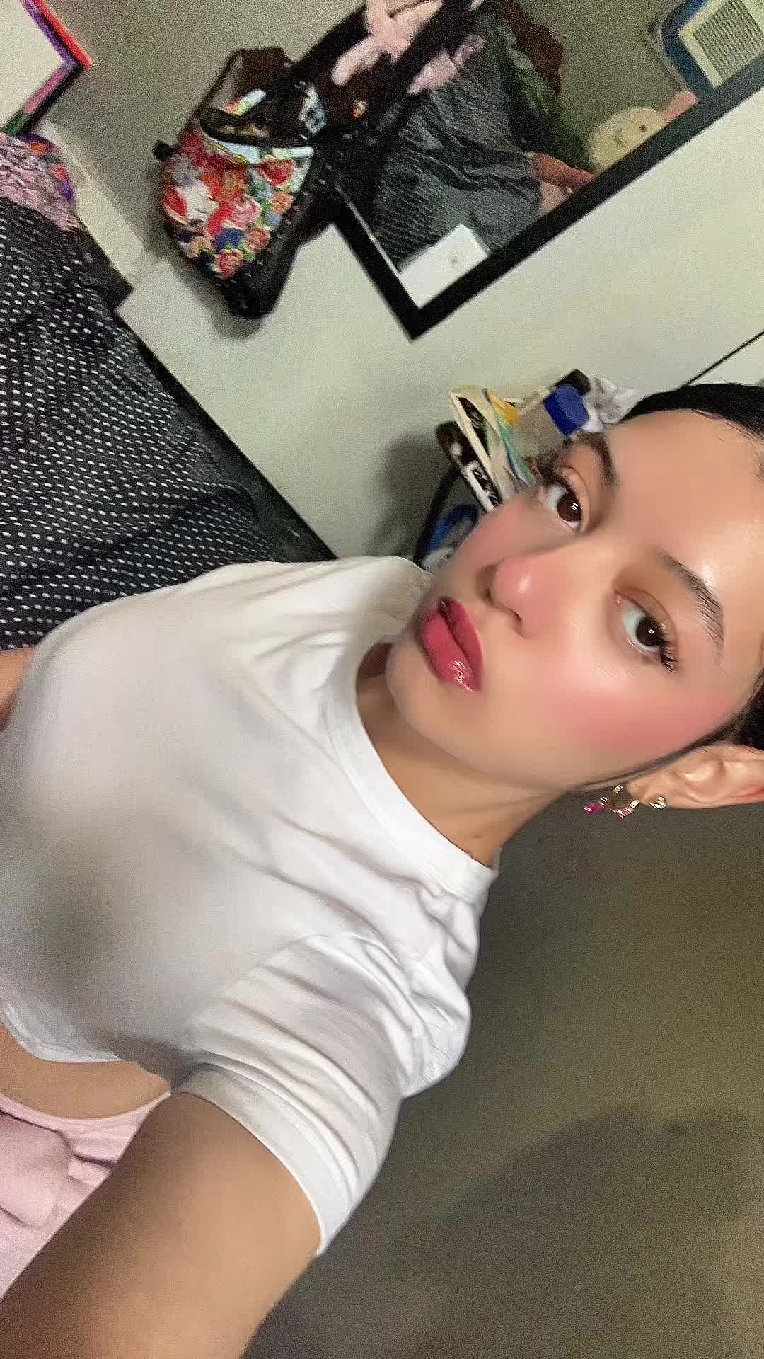 @Isa🎀