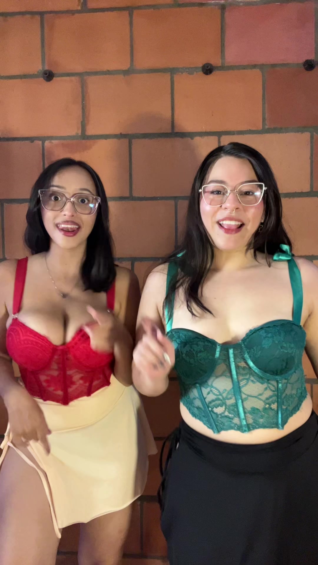 @HilaryRhodes