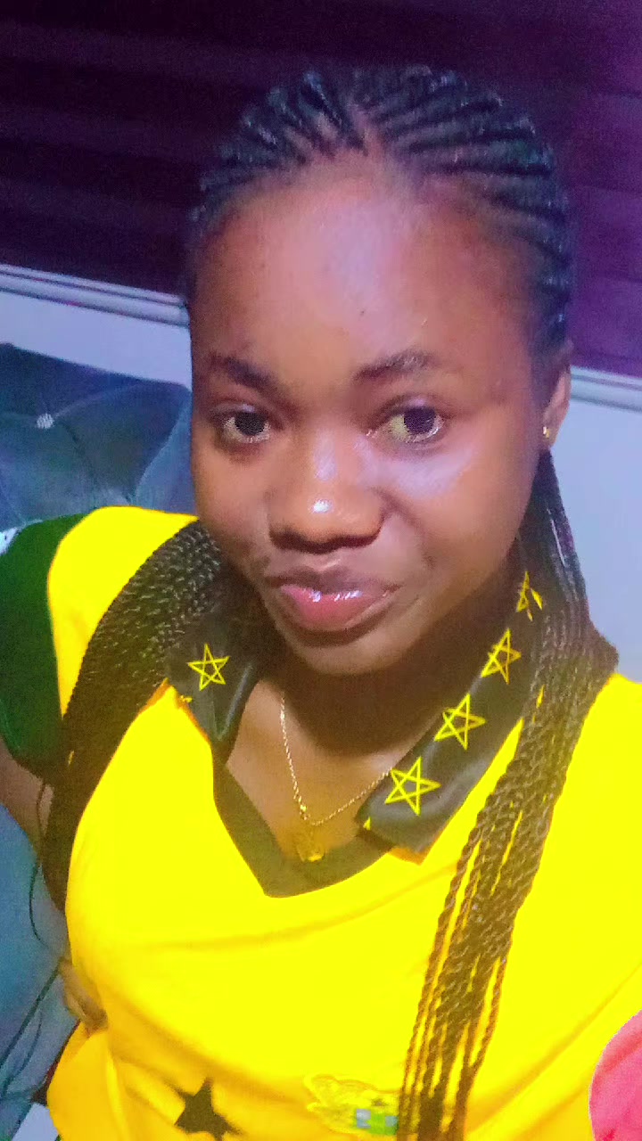 @💦Itzz📿Hannah🕊💯