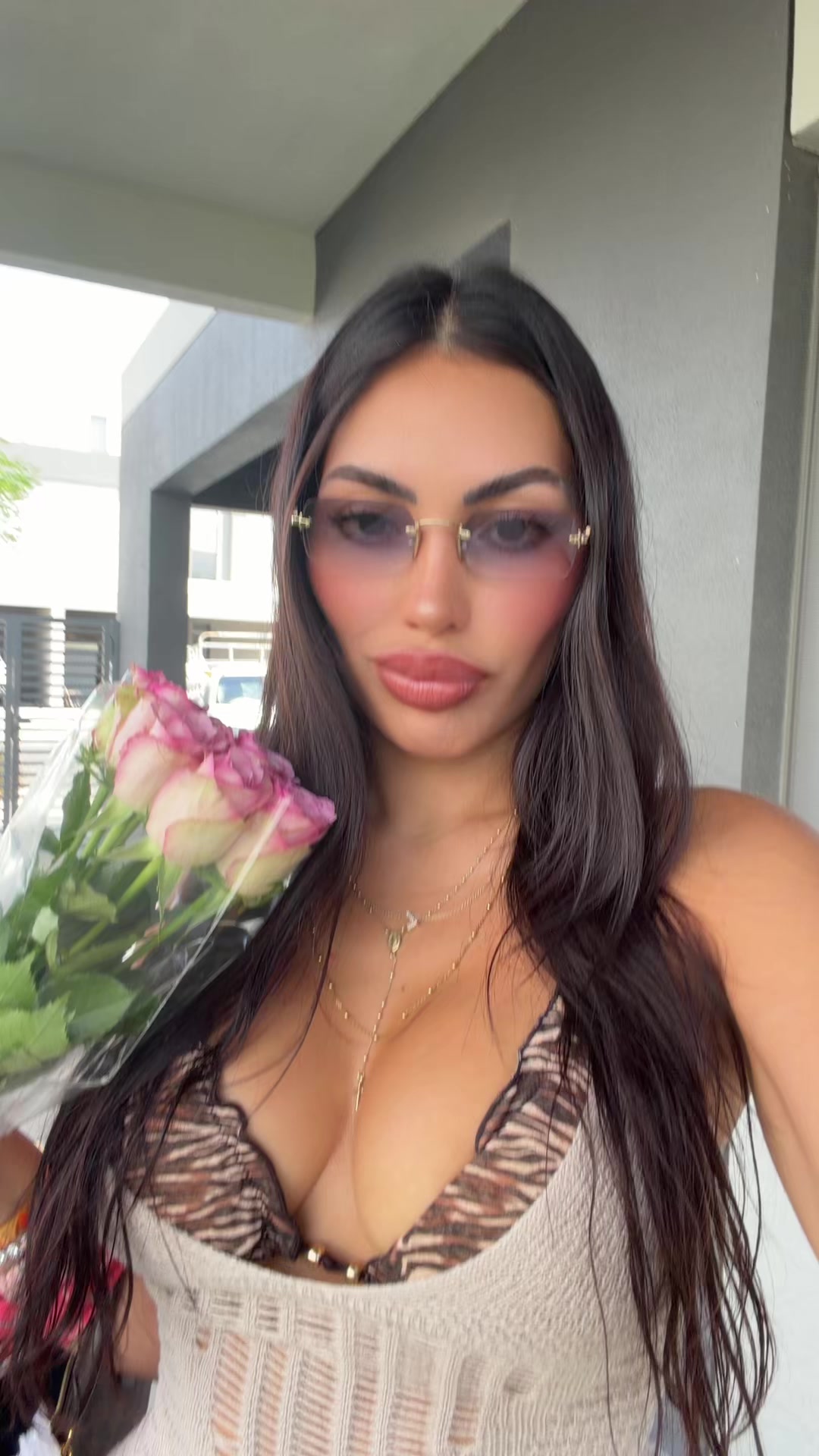 @leslyreynas