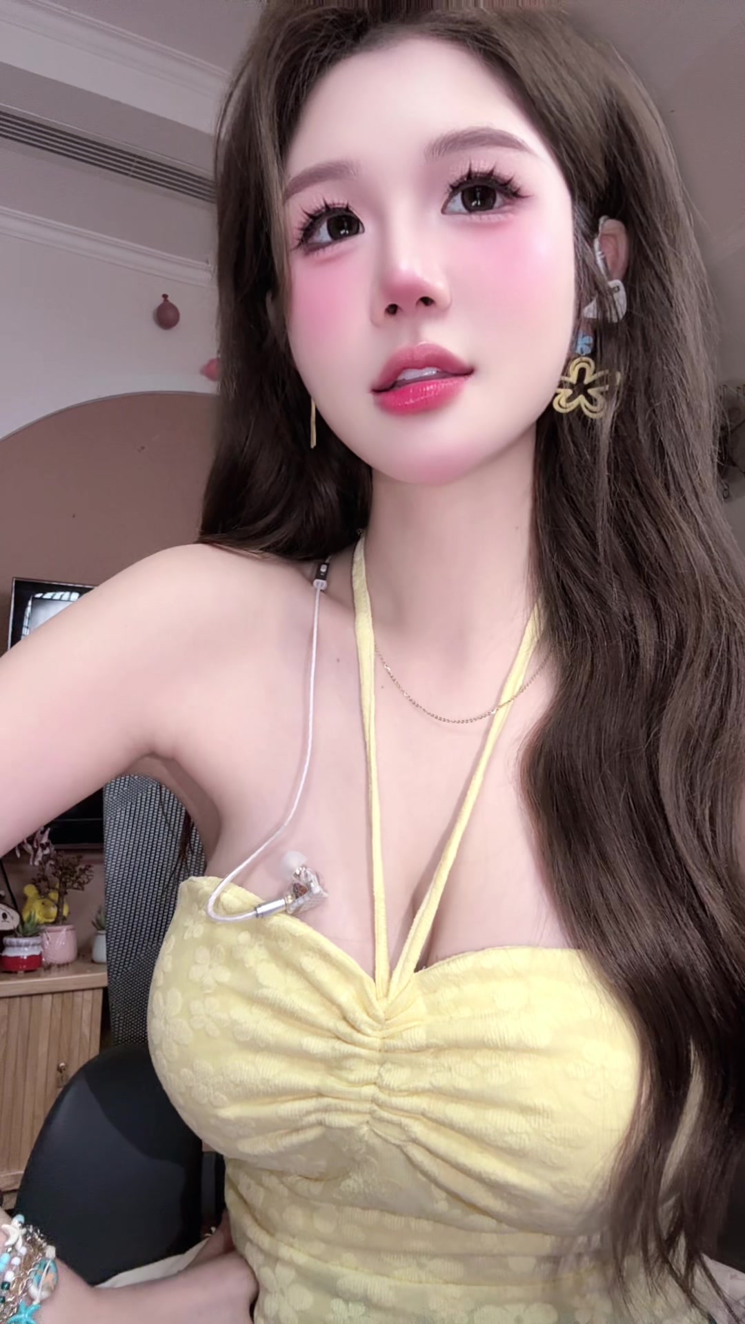 @Huyền ch&acirc;n d&agrave;i🔥🔥🔥