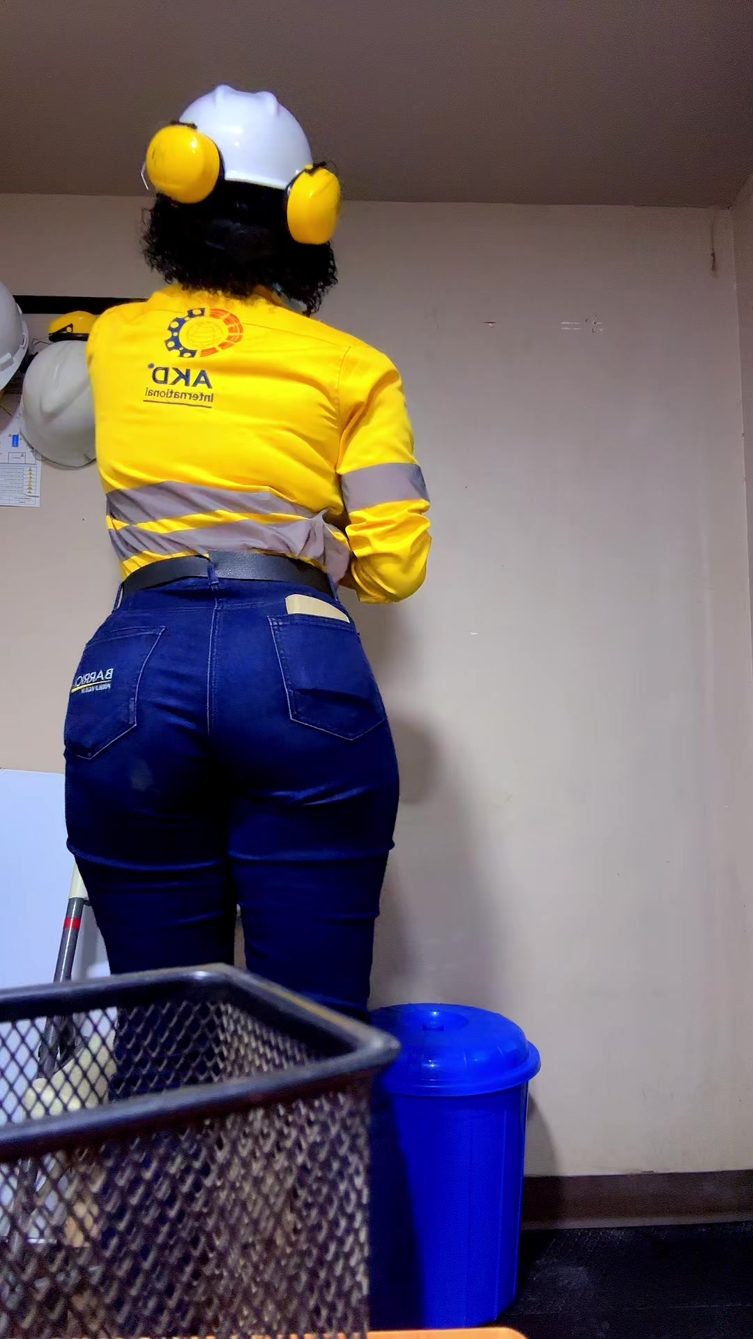 @nahyrove