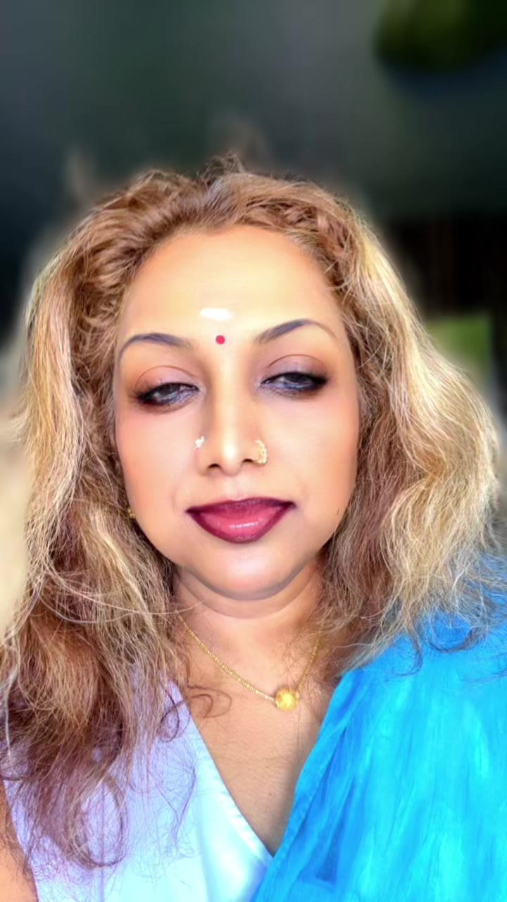 @Shobananava🇨🇦🇱🇰🇸🇬🇳🇬