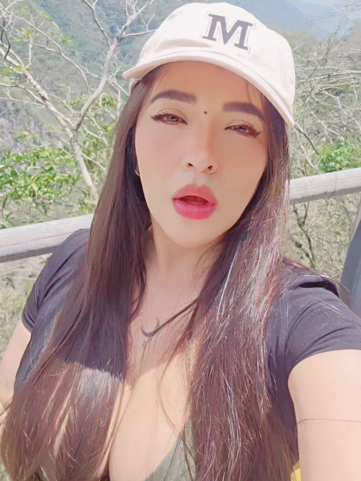 @kmelyhn