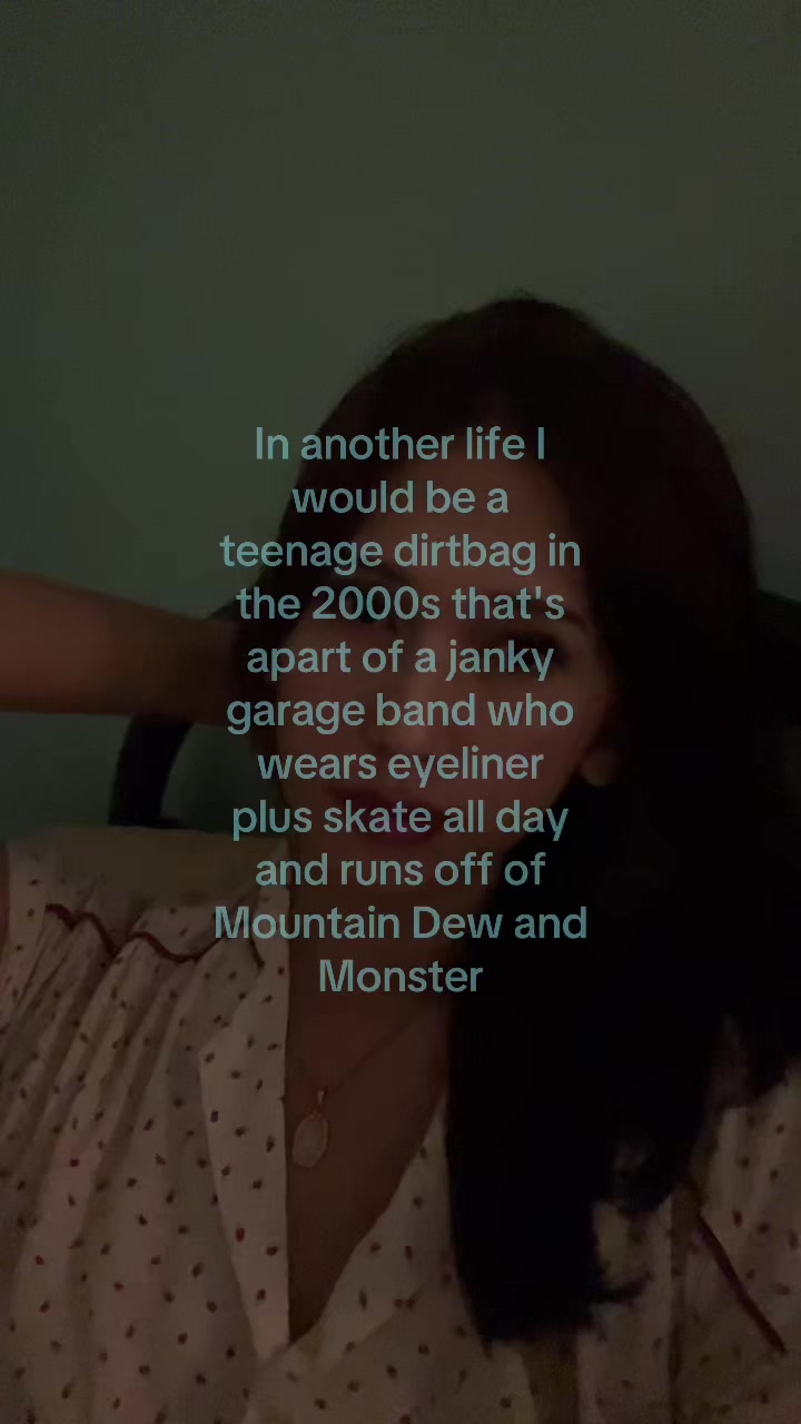 @funlovingggirl
