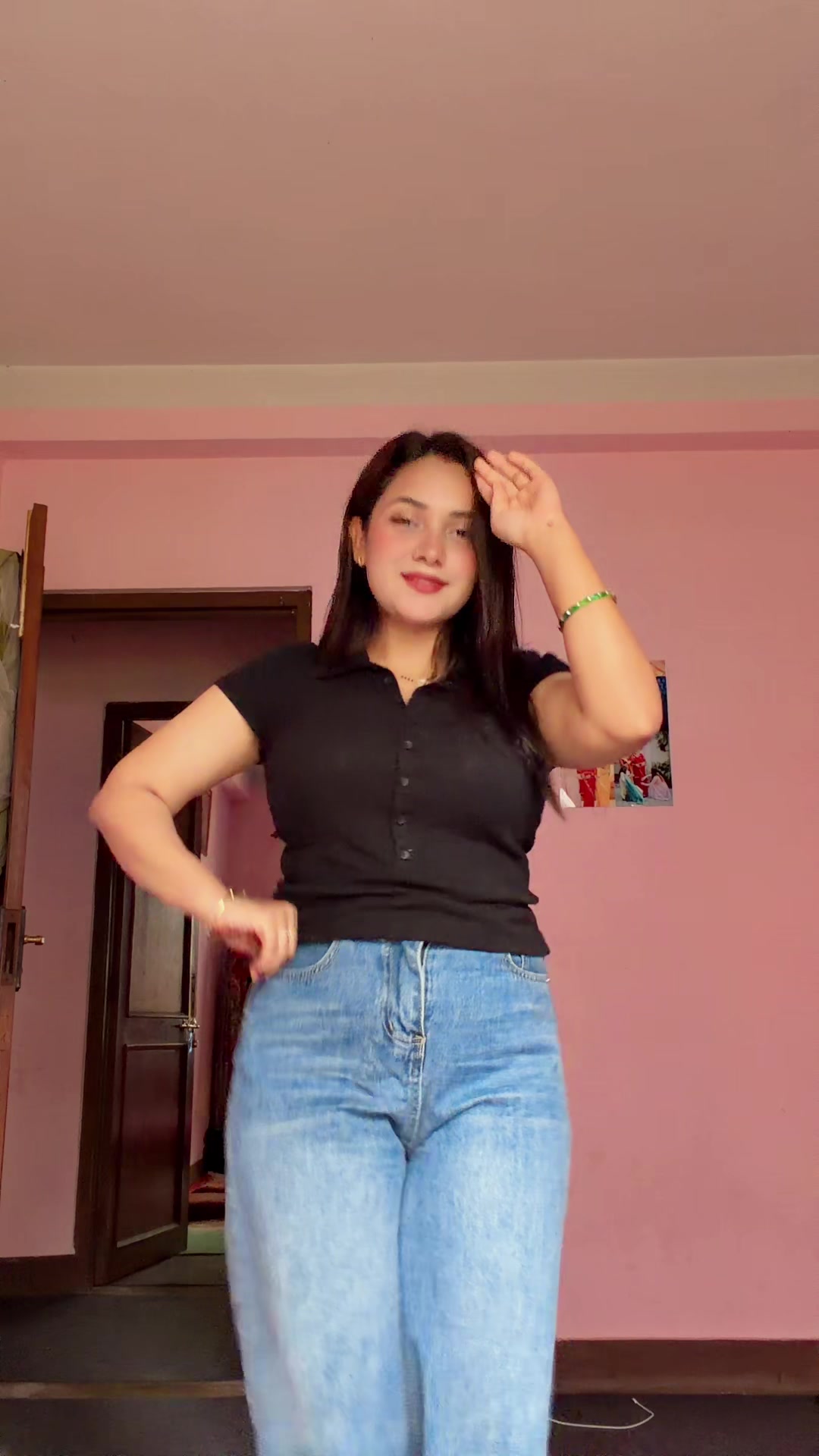 @Swasti🕊️