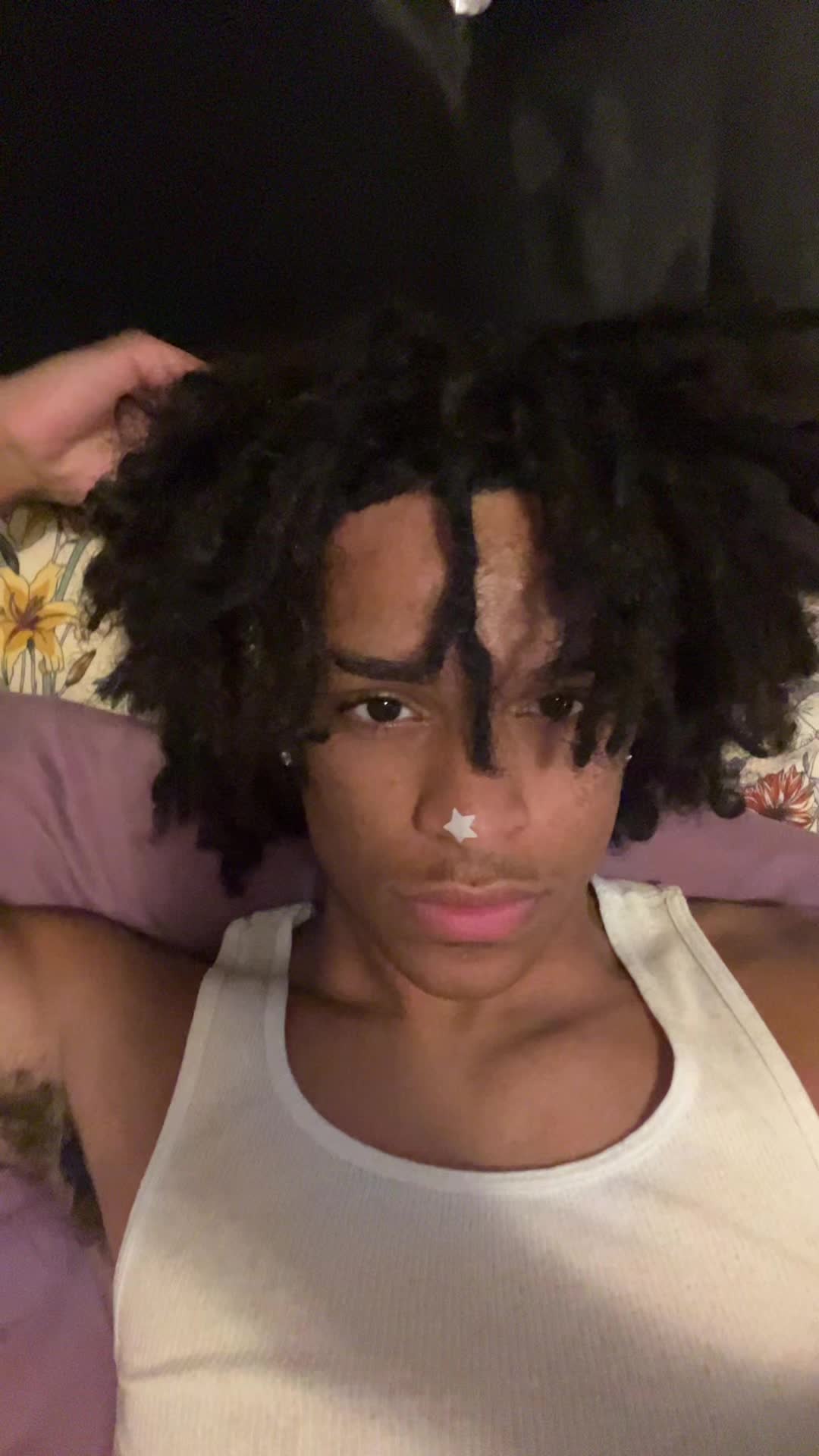 @LowkeyAngel