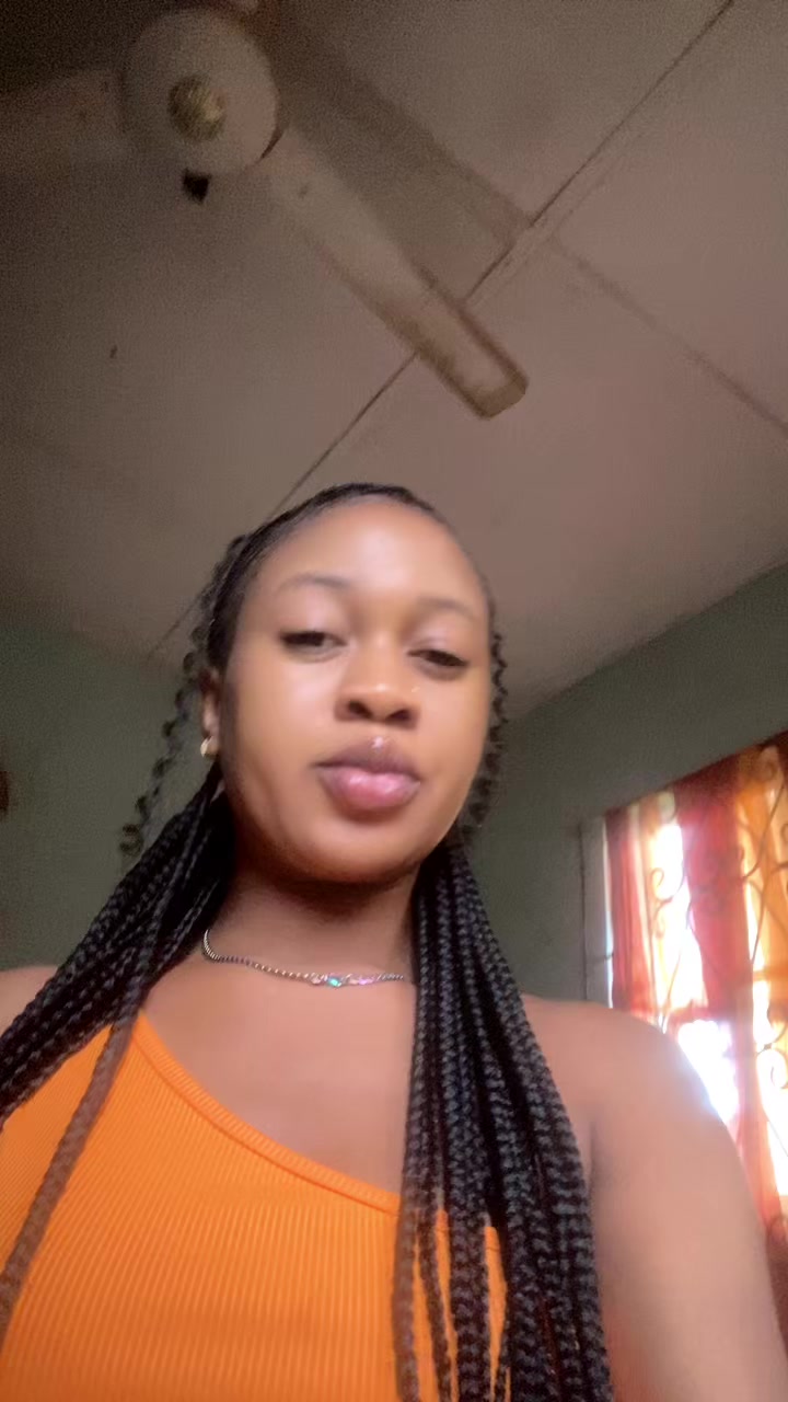 @B.B gurl😎💞!!.