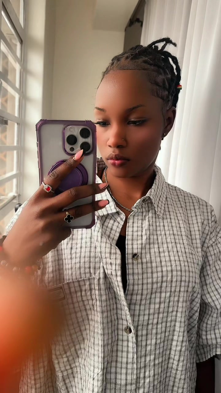 @Soniah_Empress👑