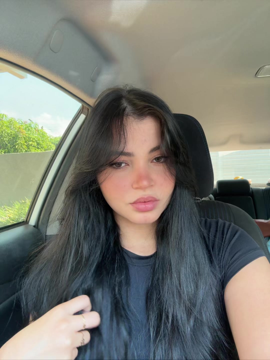 @Laryy