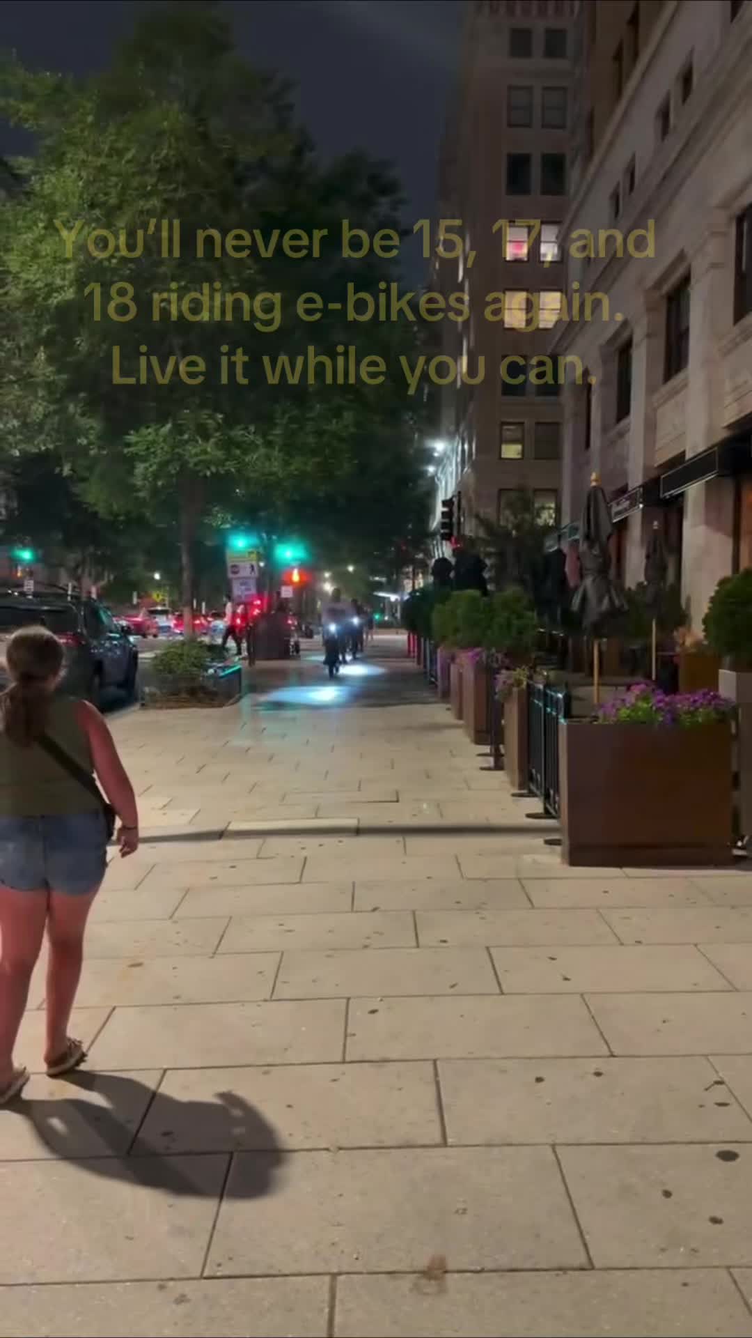 @🤫