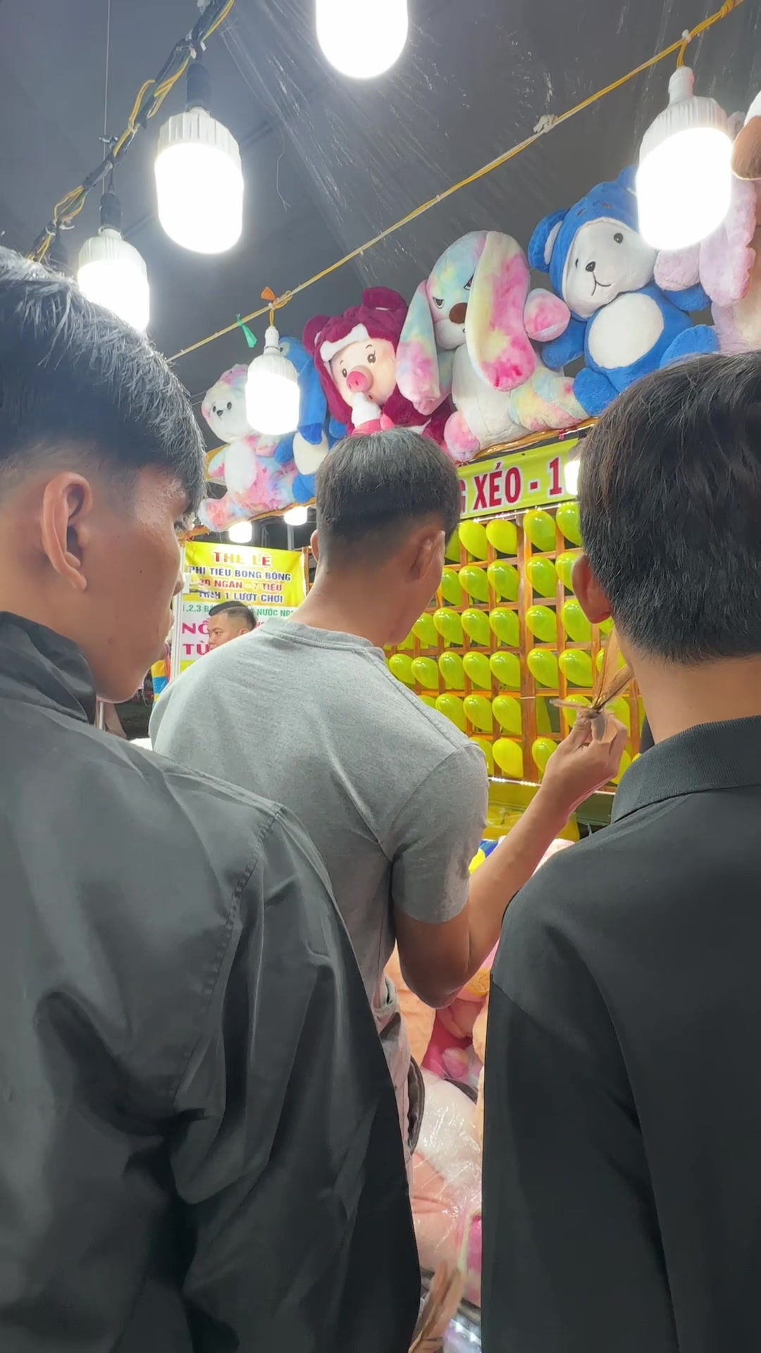 @Văn Hơn 🐝
