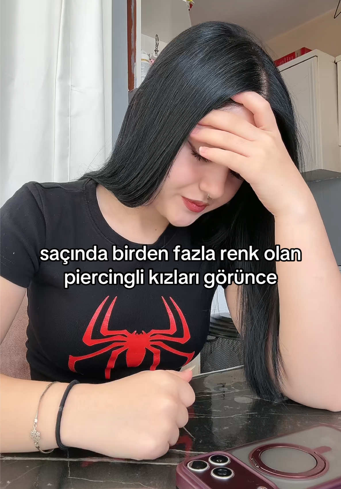 @alminadirenn