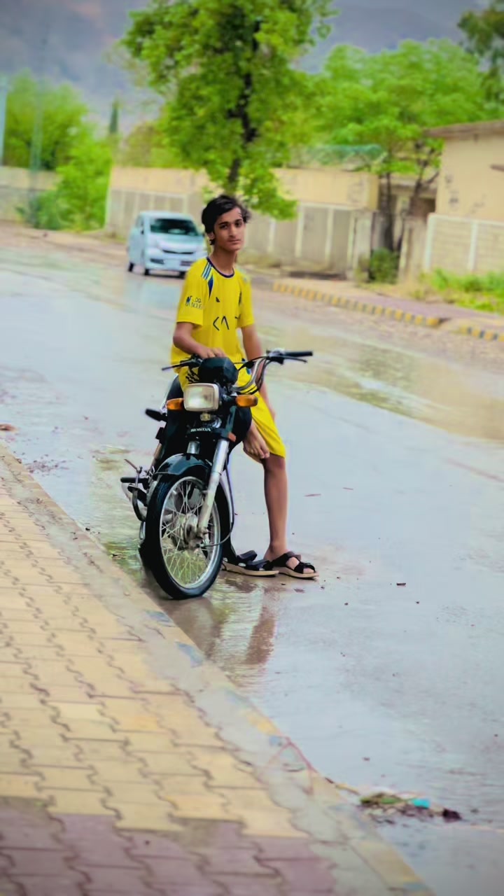 @MASØ🙃O Leحrii ✌🏻