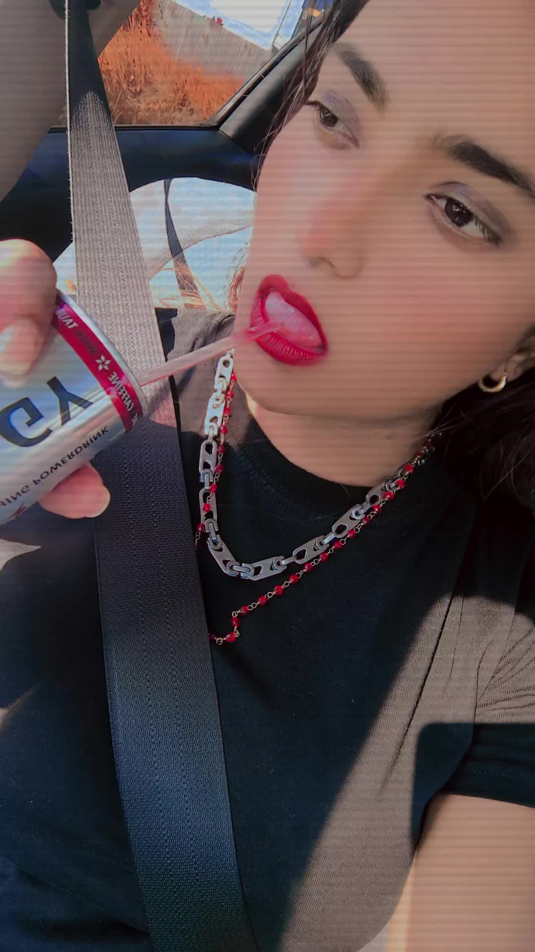 @Queen 👑👑👑