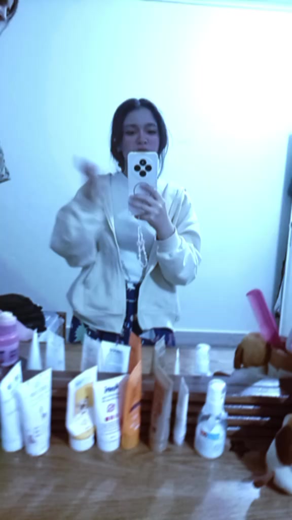 @negarkhalili8