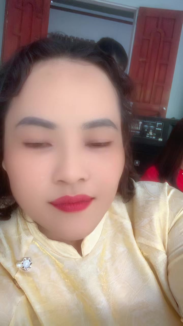 @Nga Khuất