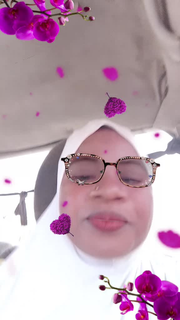 @user1612050624875