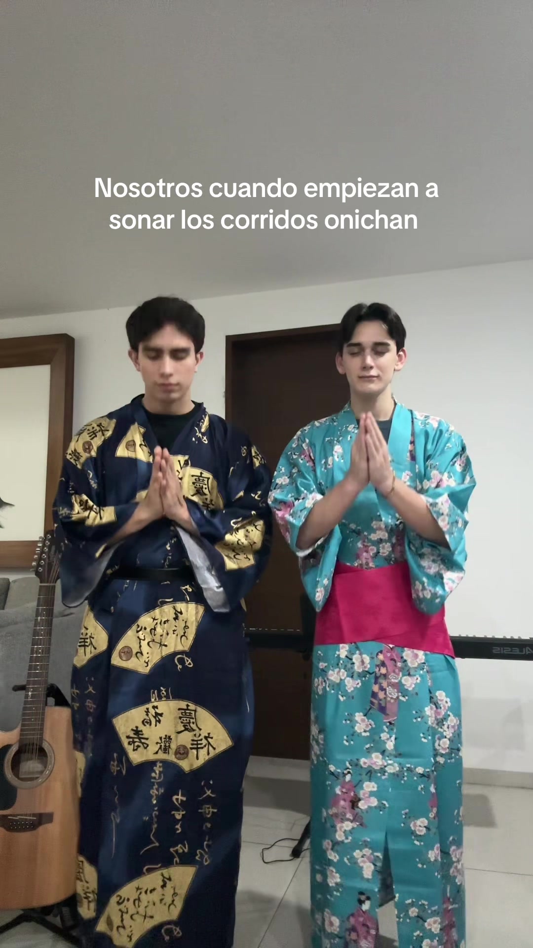 @Carlossllanes