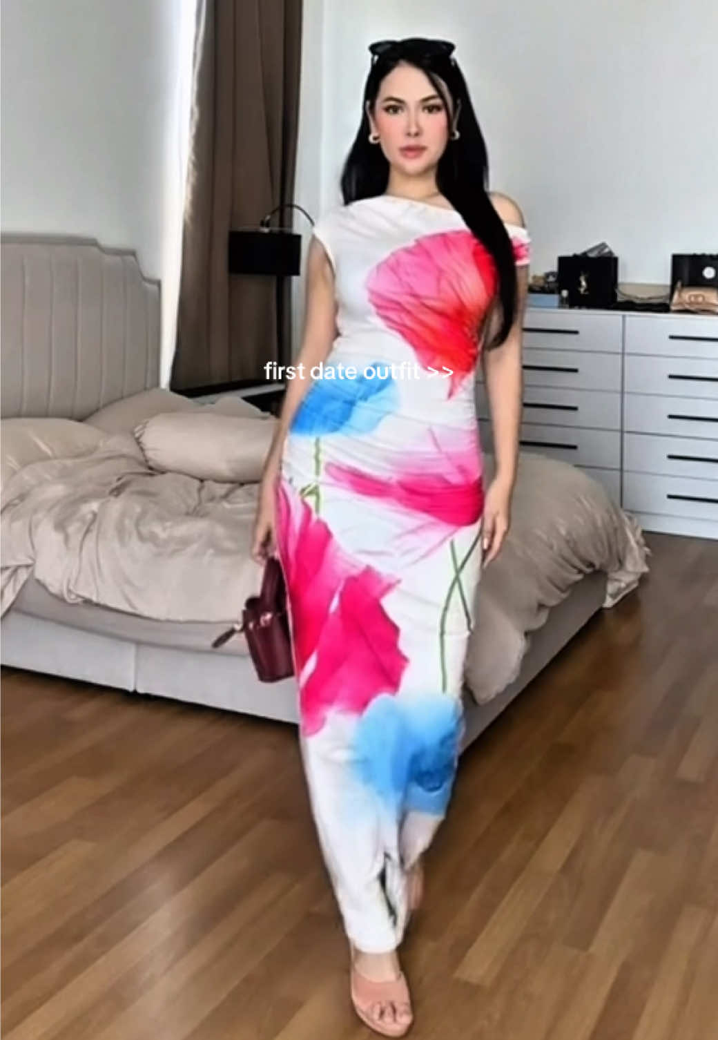 @Debvchi
