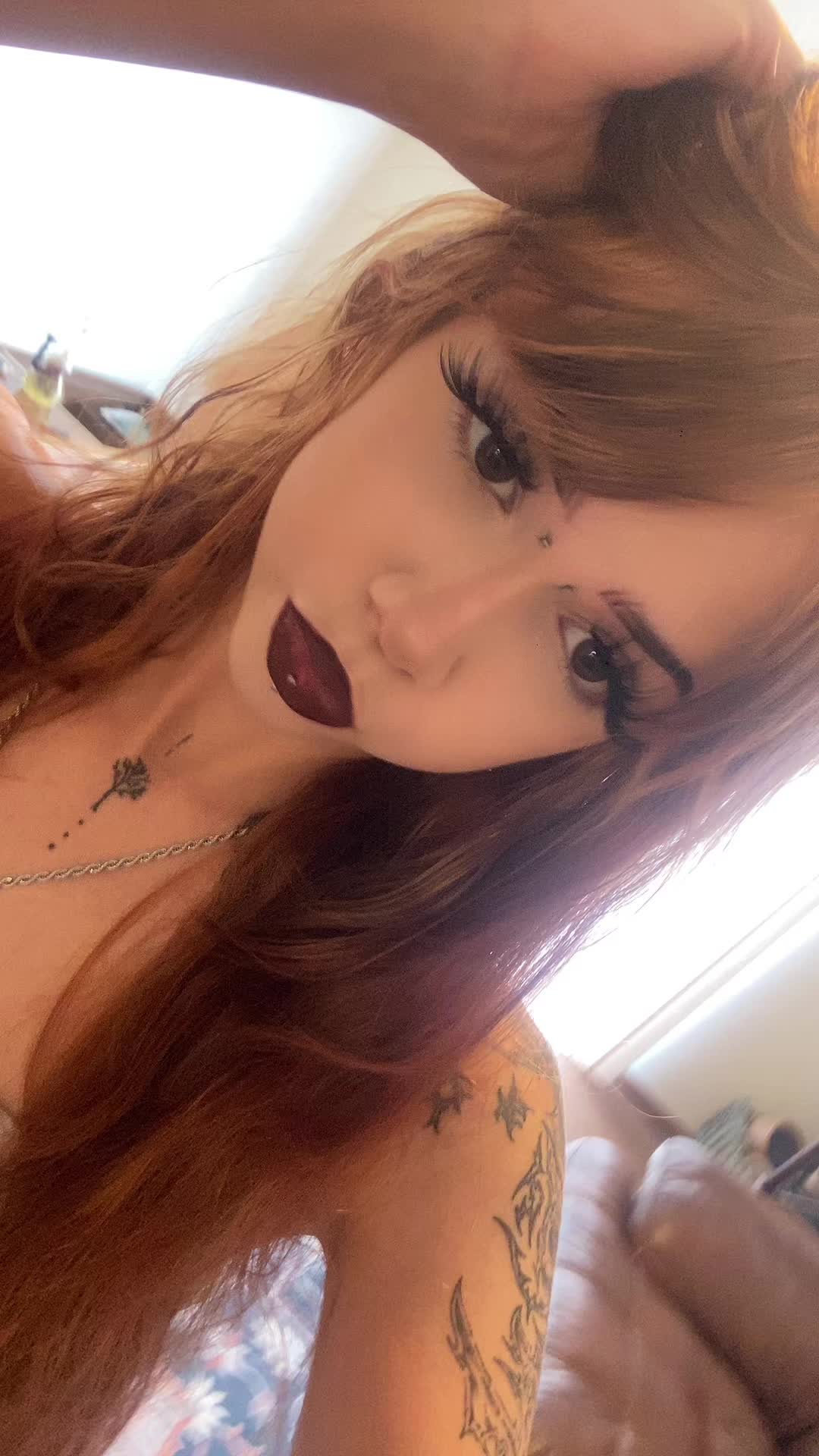 @j.