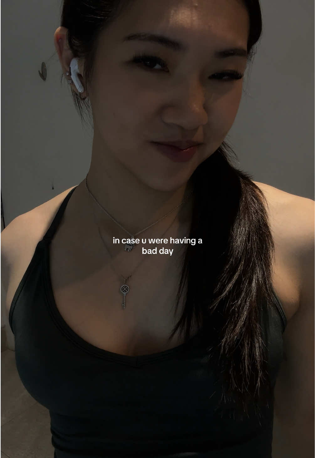 @raechelklifts