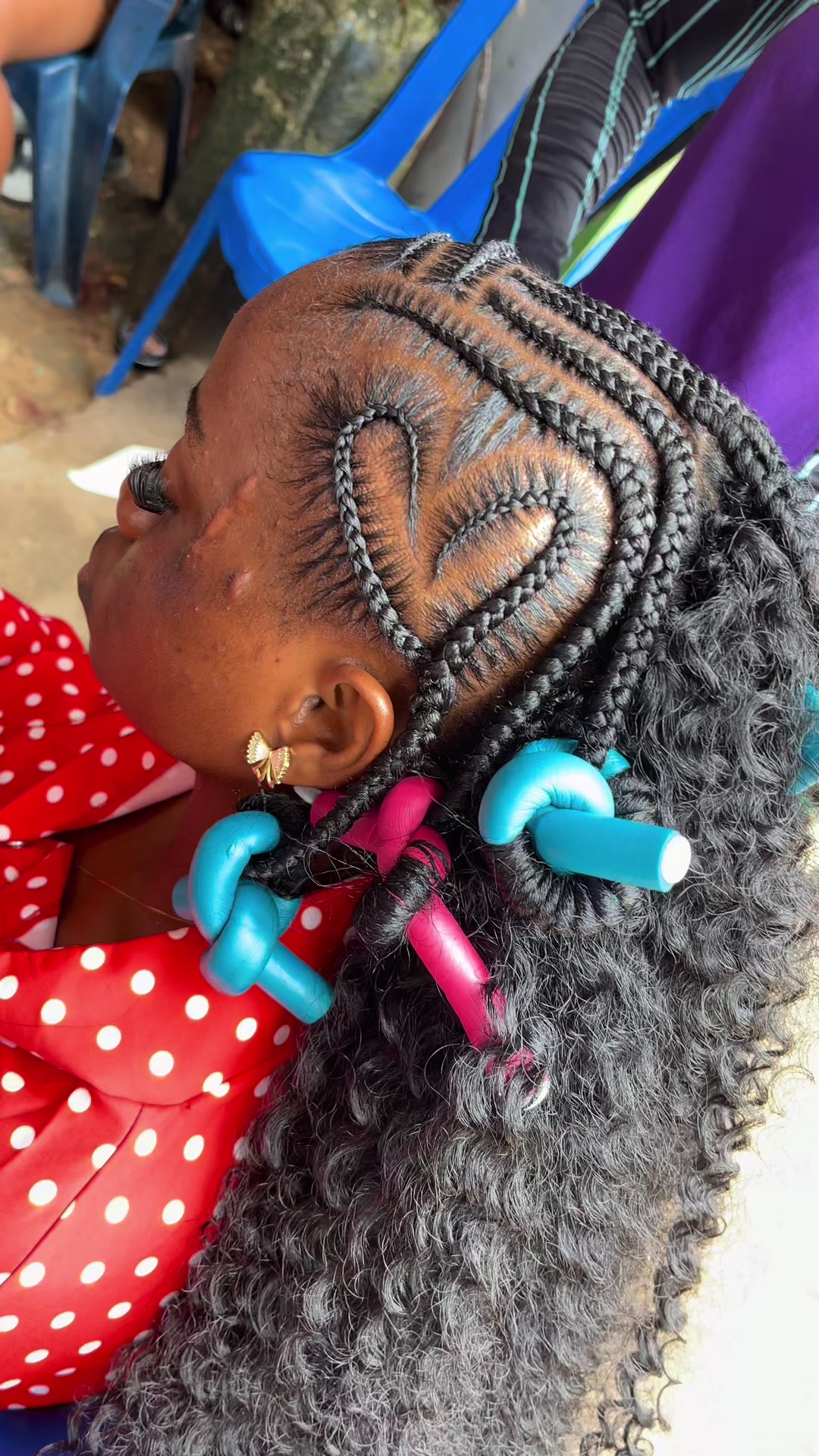 @Hairbyamaka2