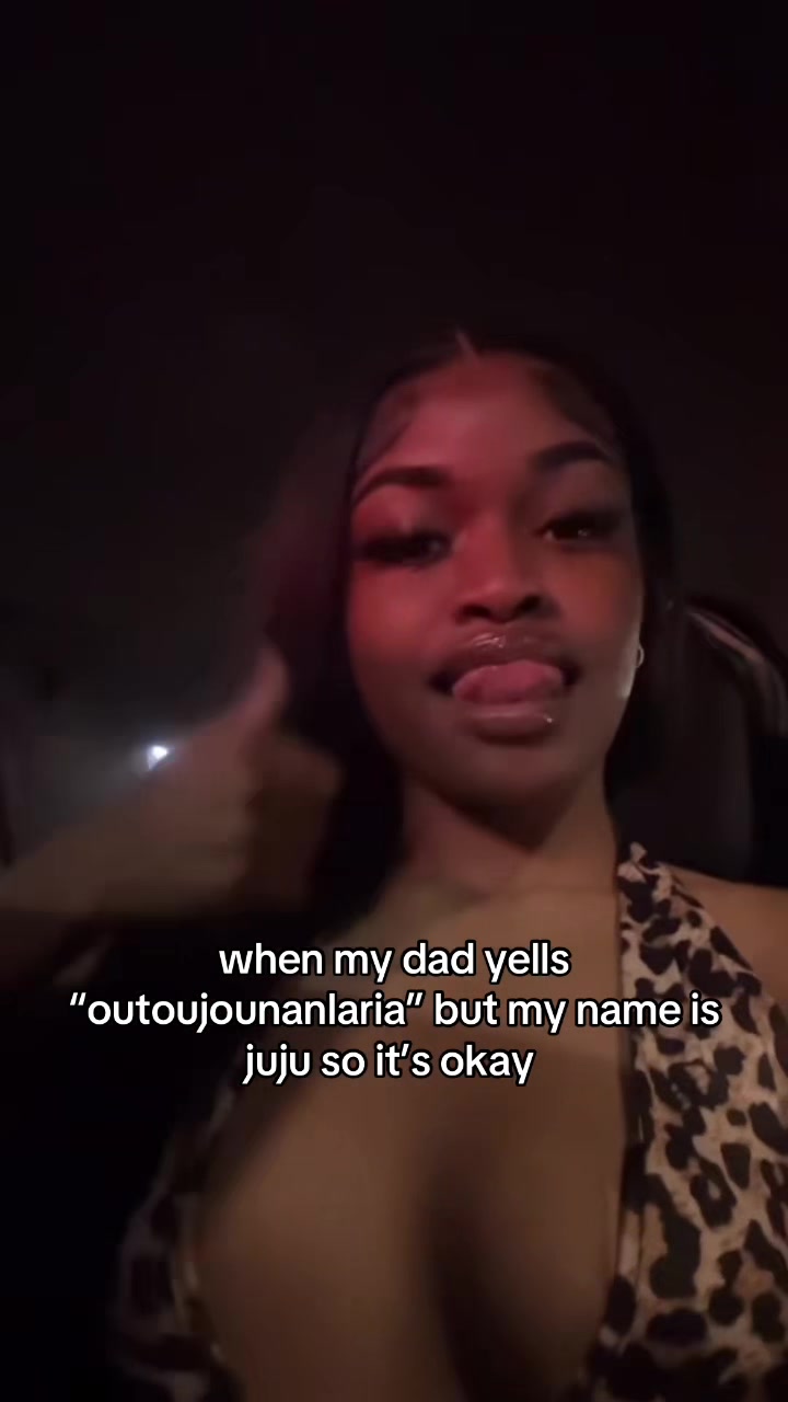 @Julie-Marié🦋