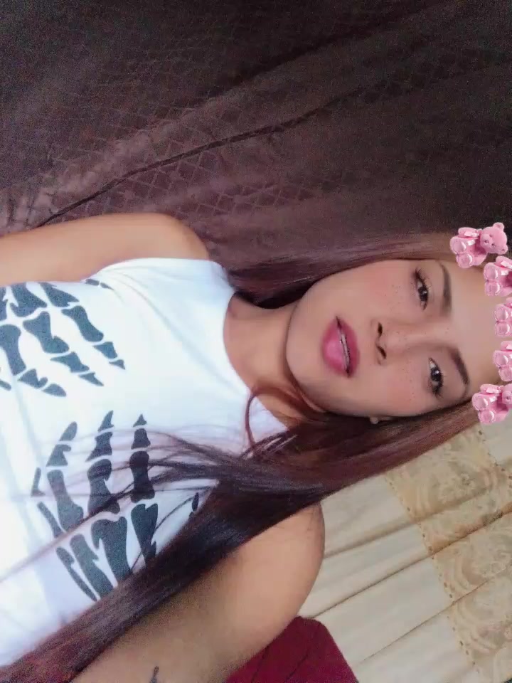 @la ni&ntilde;a Oriana