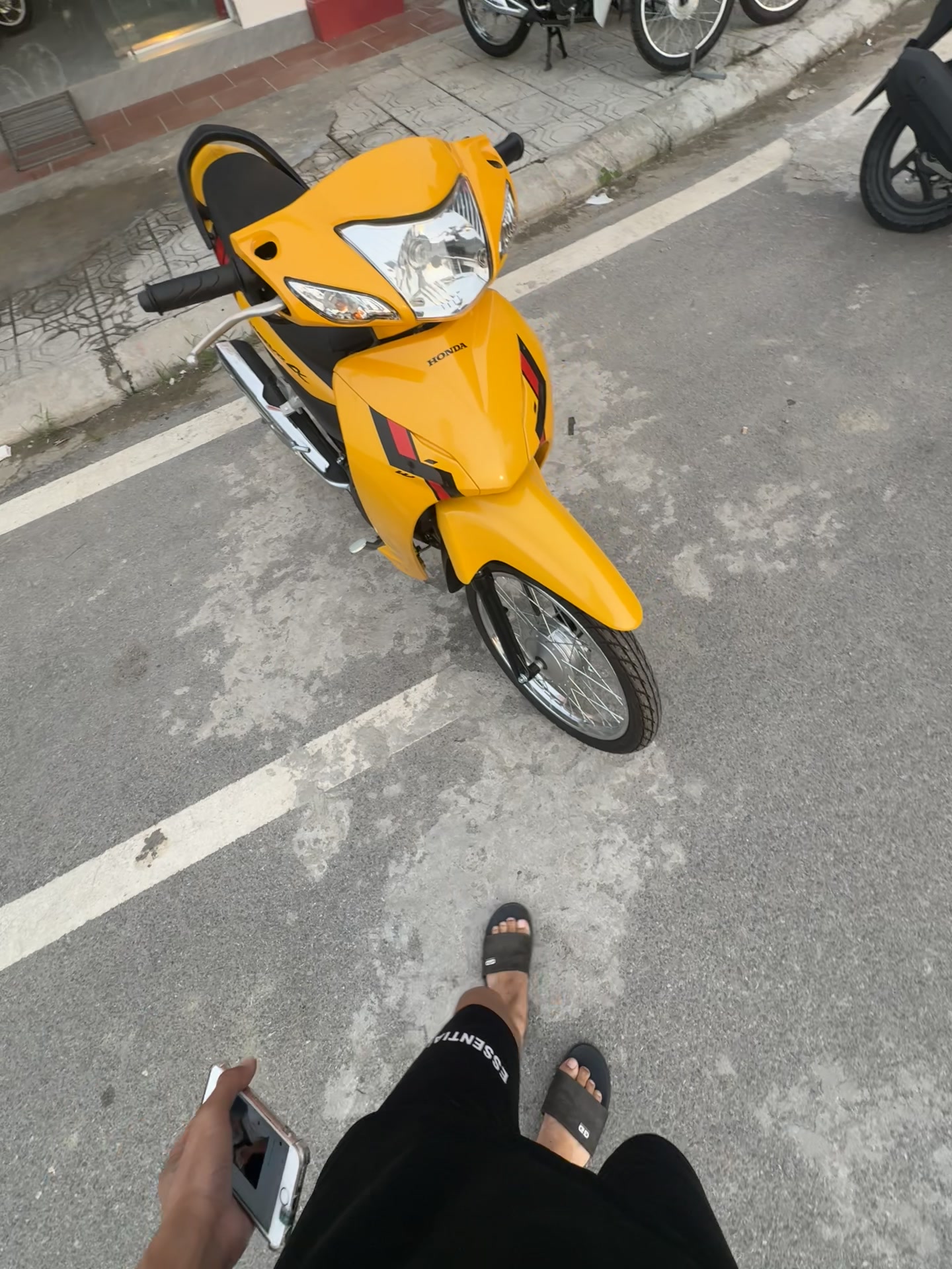 @高文一