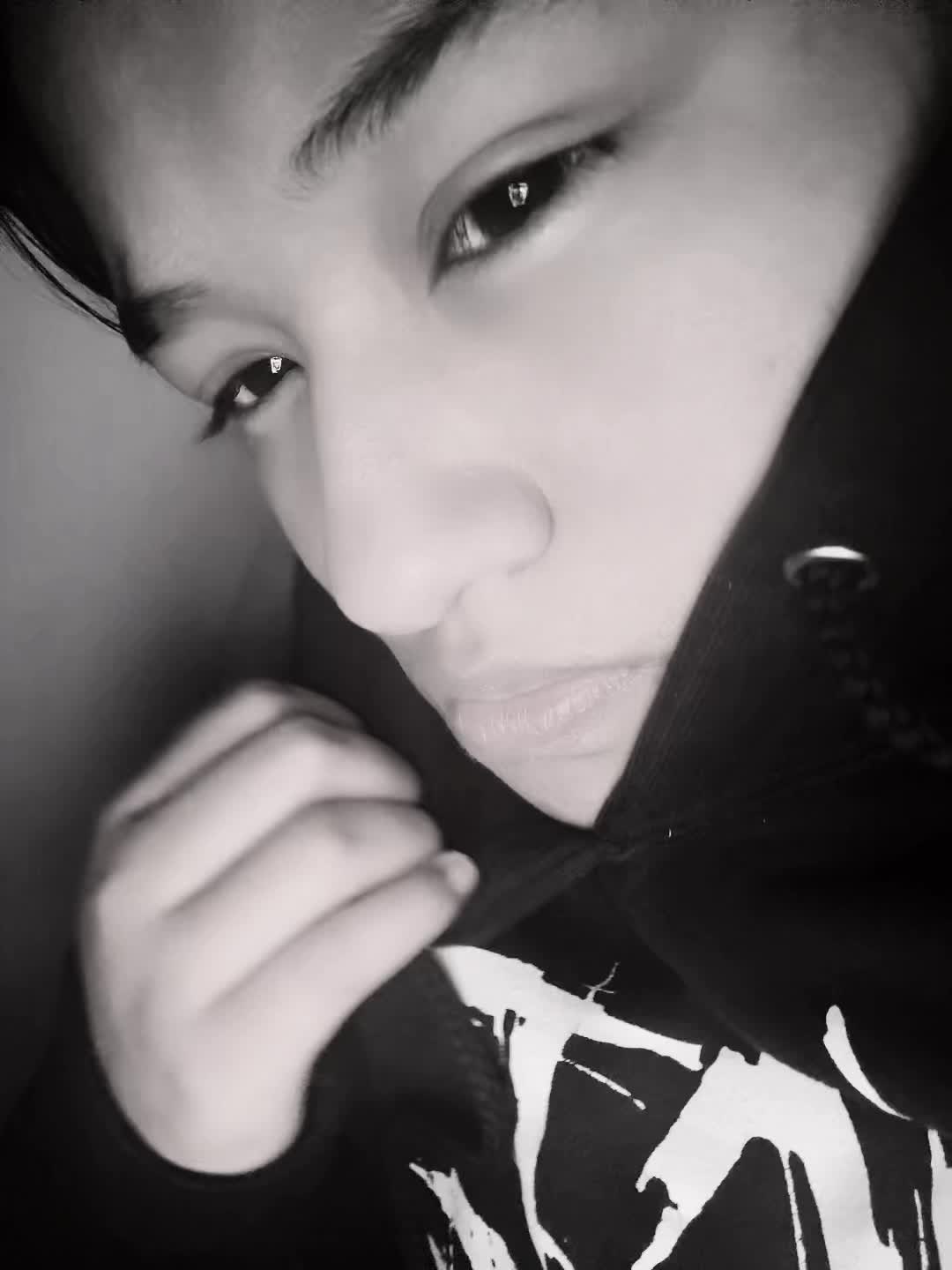 @ɴᴏᴠᴀ 🕷️
