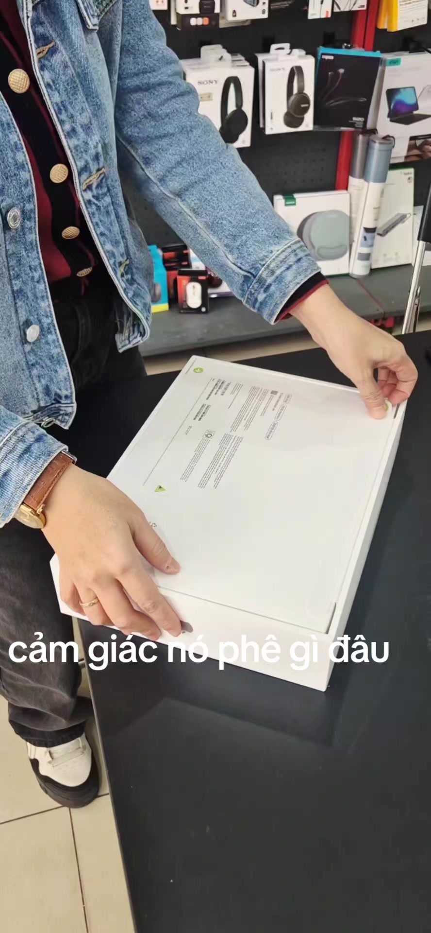 @Hương Tr&agrave; M&aacute;y qu&eacute;t TANITA